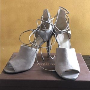 Marc Fisher Taupe suede/leather 4 inch heel